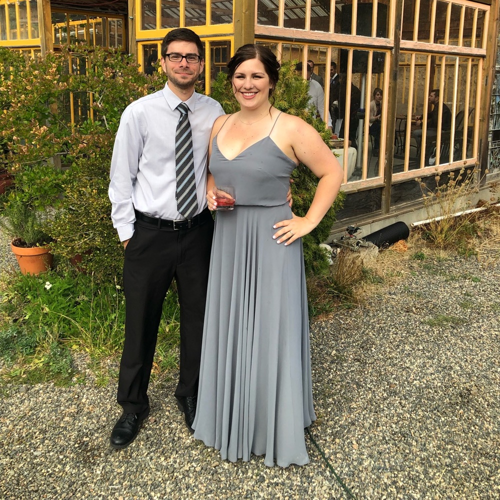 Jenny yoo inesse mineral gray bridesmaid dress size 14